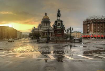Погода в Петербурге: ожидаются дожди и грозы