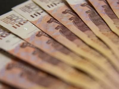 Госдума одобрила продление выплаты 10 тысяч рублей от ПФР на август