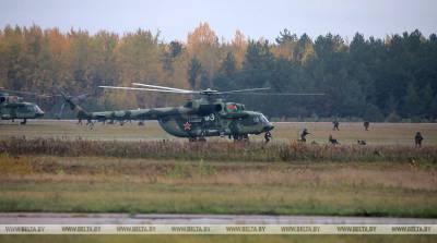 Лукашенко посещает бригаду спецназа внутренних войск в Уручье