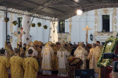 УПЦ проводит Божественную литургию в честь Дня крещения Руси. Фото