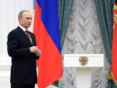 СМИ: Путин наградит артистов, блогеров и чиновников за помощь в проведении голосования по Конституции