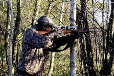 В России отменят обвинения в браконьерстве за зачехленное ружье в лесу