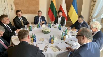 Украина, Польша и Литва начали переговоры в Люблине