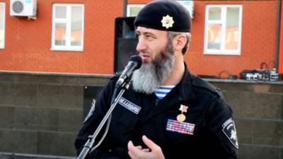Командир полка им. Кадырова признал, что его сослуживец воевал на Украине
