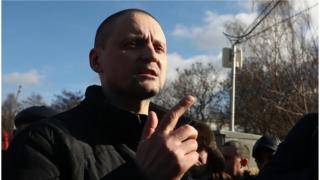 Протесты в Хабаровске: арестованы Удальцов и водитель "Фургаломобиля"
