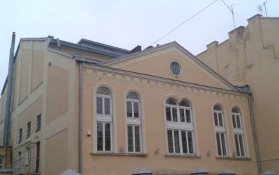 В Мариуполе неизвестный совершил нападение на синагогу