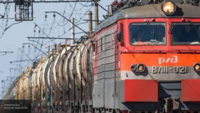 Два товарных поезда столкнулись на юге Санкт-Петербурга