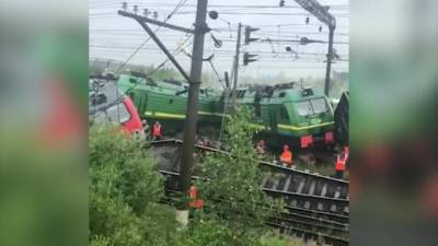 Новости на "России 24". При столкновении поездов в Петербурге пострадали два человека
