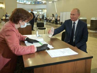 Россиянам разрешат удаленно голосовать на выборах в Госдуму - политологи оценили эксперимент ЦИК