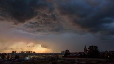 В Петербурге меньше чем за час выпала почти половина месячной нормы осадков