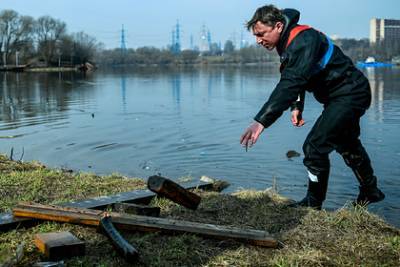В Москве началась акция по очистке водоемов от мусора