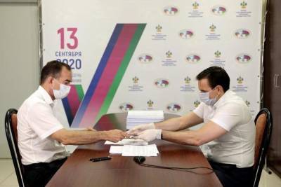 Вениамин Кондратьев подал документы для регистрации в предвыборной гонке