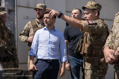 Украинский политолог не верит в способность Зеленского контролировать ВСУ в Донбассе