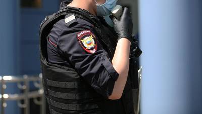 Полиция в Москве начала поиск открывшего стрельбу мужчины