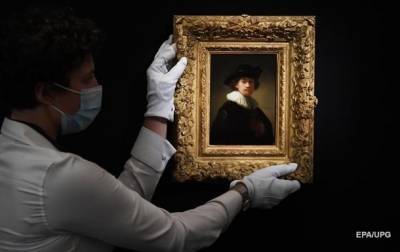 Автопортрет Рембрандта установил рекорд на аукционе Sotheby's