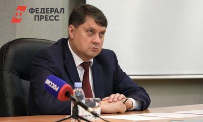Депутаты горсовета Норильска утвердили отставку главы города Рината Ахметчина