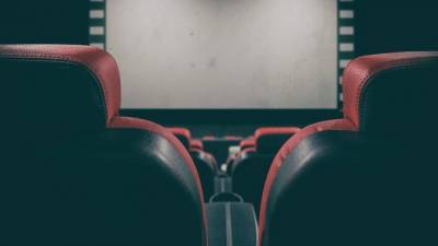 Кинотеатры в России откроются с десятью премьерными фильмами