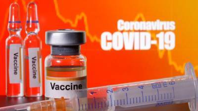CNN: Россия планирует одобрить вакцину от коронавируса в августе