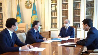 Глава Казахстана продлил строгие карантинные меры в стране