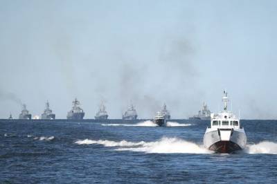 Россия вернула Украине ноту протеста из-за парада ВМФ в Севастополе