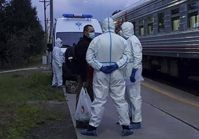 В Ноябрьске сняли с поезда больного COVID-19, который сбежал из больницы Нового Уренгоя