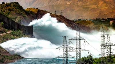 Таджикистан прекратил подачу электричества в Афганистан и Узбекистан