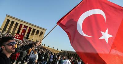 Парламент Турции одобрил спорный законопроект о регулировании соцсетей
