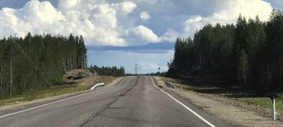 ГИБДД Карелии предупреждает водителей об опасном участке на подъезде к Мурманской области