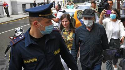 Адвокат заявил об отказе Ефремова от признания вины в материалах дела