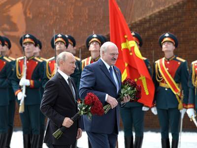 Минск не сообщал Москве о том, что Лукашенко болел коронавирусом