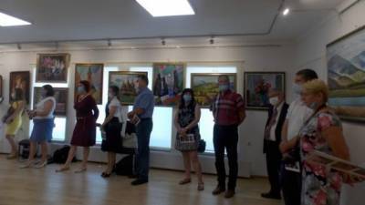 В Берегово Закарпатской области открылась выставка Шандора Зихермана