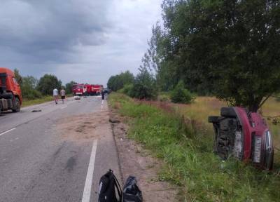 Их мопед протаранил в лоб полицейский: в ДТП в Тверской области погибли трое подростков