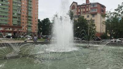 В сквере Николая Ивасюка в Шушарах снова заработал фонтан