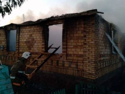 Трое детей погибли при пожаре в Казахстане