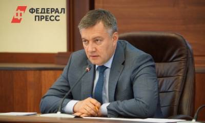 Игорь Кобзев сдал в избирком подписи для выдвижения на выборы губернатора