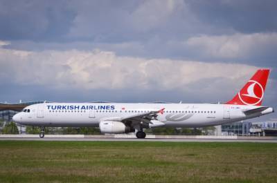 Полеты из Петербурга в Турцию возобновятся со второго августа