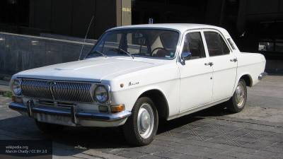 Уникальную "Волгу" с мотором V8 времен СССР выставили на продажу в России