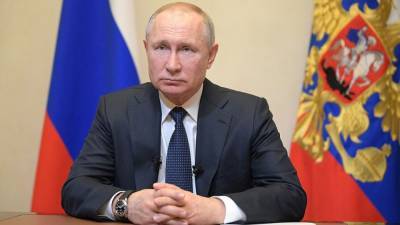 Путин: Нужно постараться избежать введения повторных ограничений по COVID-19