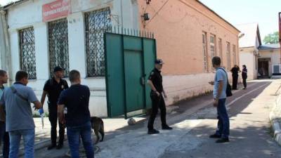 В посольстве США требуют расследовать нападение на синагогу в Мариуполе