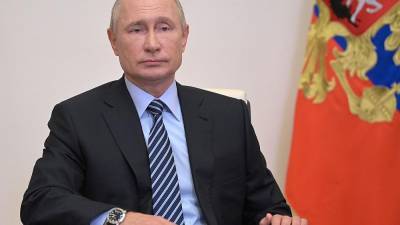 "Левада-центр": рейтинг доверия Путину упал до 23%