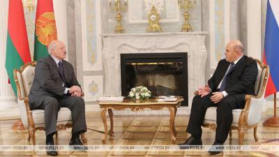 Лукашенко пожаловался Мишустину на "странные вещи" и позвал Путина в Минск
