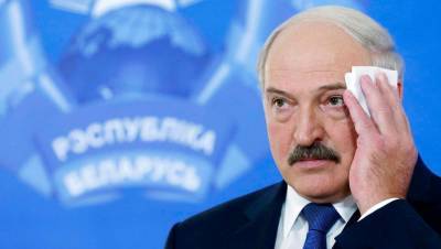 Лукашенко созвал срочное совещание Совбеза Белоруссии