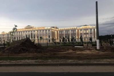 В Твери корпуса нового Суворовского училища засверкали огнями