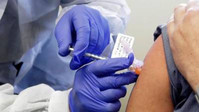 Эксперт сообщил, что вакцину от коронавируса придется регулярно обновлять, чтобы она действительно защищала от болезни