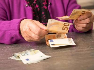 Немецкая реальность: 40 лет труда и пенсия менее €1 000 в месяц