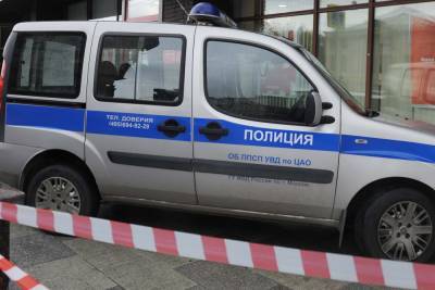 Две пары очков украли из оптики в центре Москвы