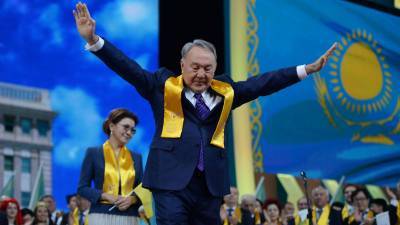 Назарбаев объявил, что возвращается к работе после выздоровления от COVID-19