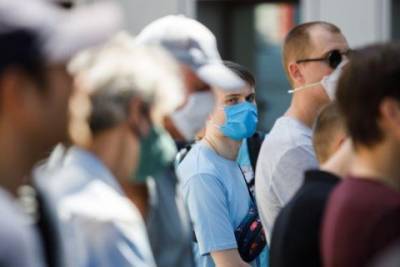 В Украине зафиксировано 876 случаев заболевания коронавирусом - рост инфицирования остается прежним