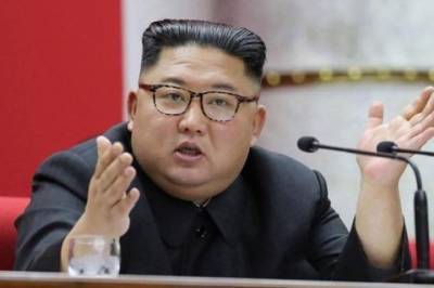 Ким Чен ын рассказал, как ему удалось не допустить проникновения коронавируса в Северную Корею