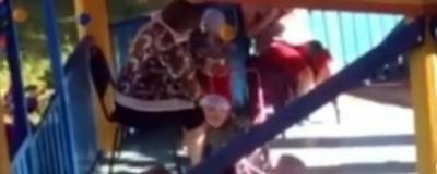 В Самаре уволили воспитательницу дома малютки, выкинувшую ребенка из коляски